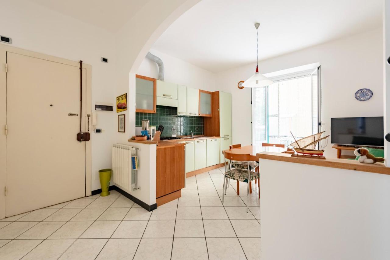 Joivy Cosy Flat With Parking In Chiavari Eksteriør bilde